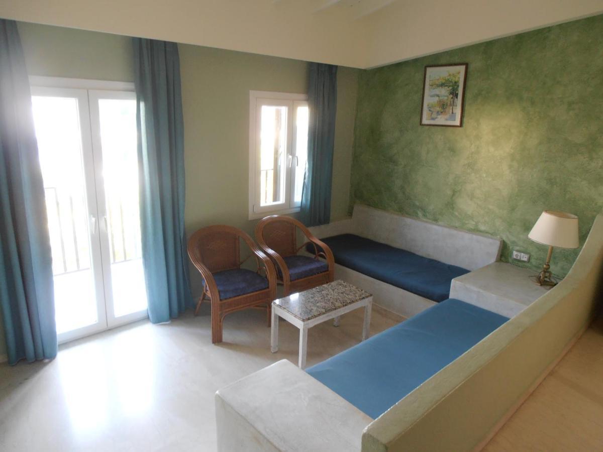 Frosini Gardens Otel Kassiopi Dış mekan fotoğraf