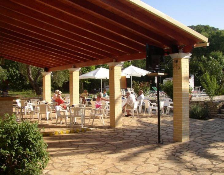 Frosini Gardens Otel Kassiopi Dış mekan fotoğraf